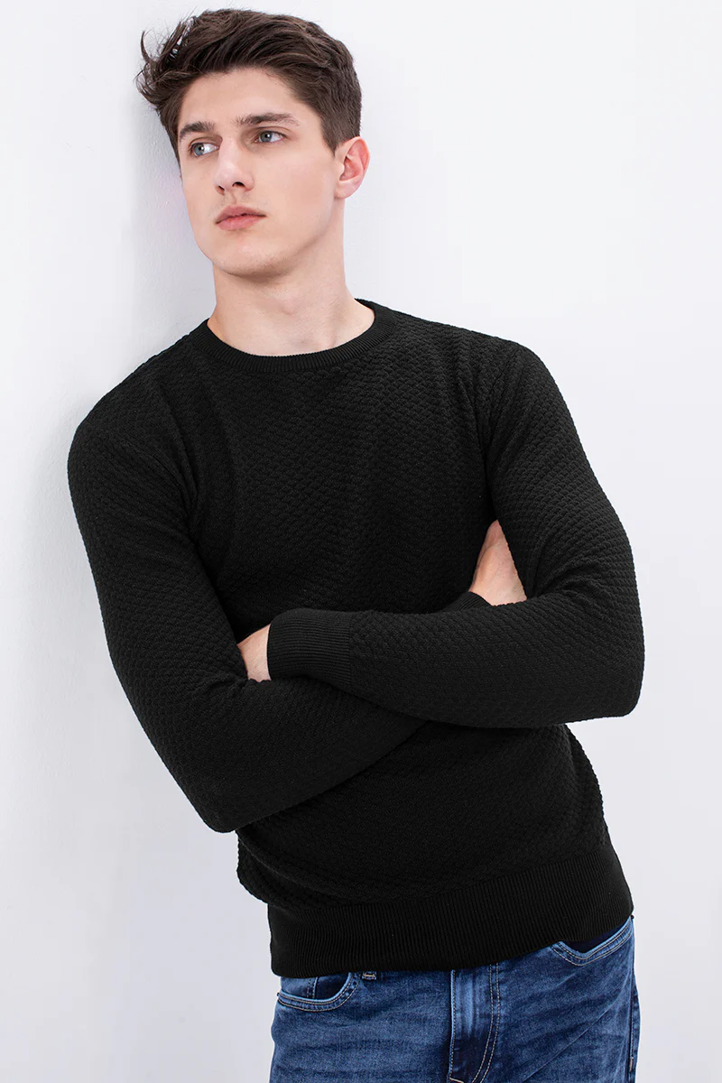 Black Solid Rib-Knit Crew Neck Sweater